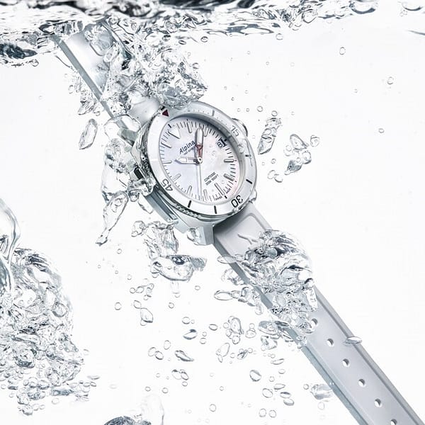 Alpina Seastrong Diver Comtesse Quartz – Image 4