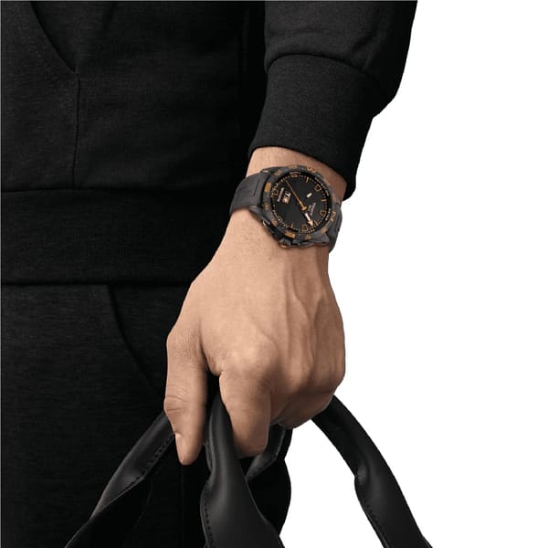 Tissot T-Touch Connect Solar Smartwatch Titan Schwarz – Orange mit schwarzem Kautschukarmband – Image 6